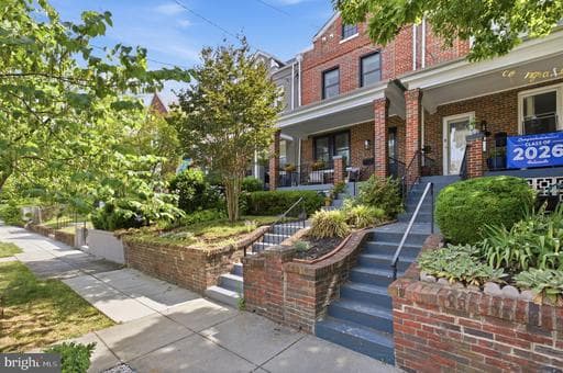 5319 4TH STREET