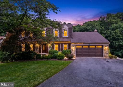 20646 HAZELNUT COURT - Photo 1