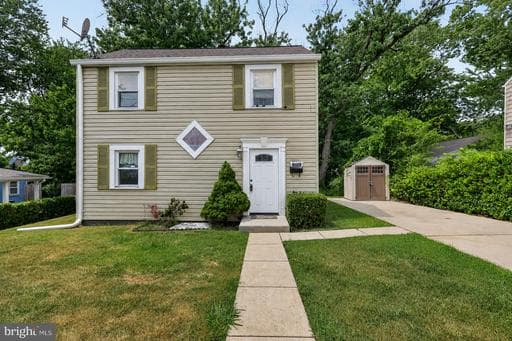 7008 GREELEY - Photo 1