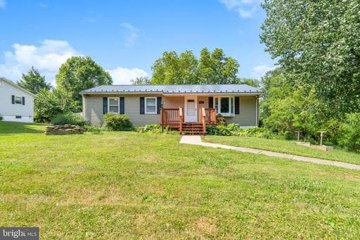 898 HOPEWELL ROAD - Photo 1