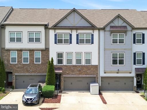 8 SHEPHERDS HOOK WAY - Photo 1