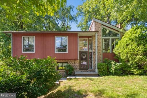 7004 FOX CHASE ROAD - Photo 1