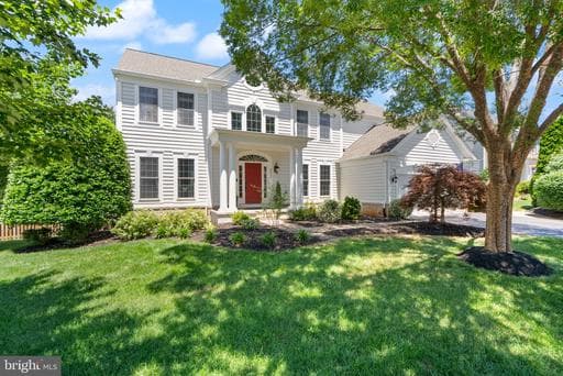 6450 WHITES MILL LANE - Photo 1