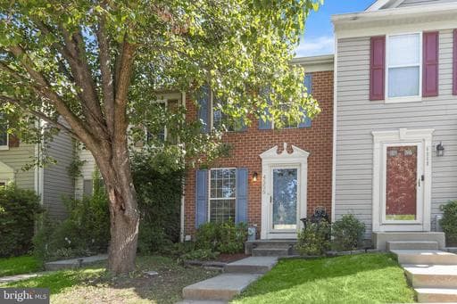 4556 VERMEER COURT
