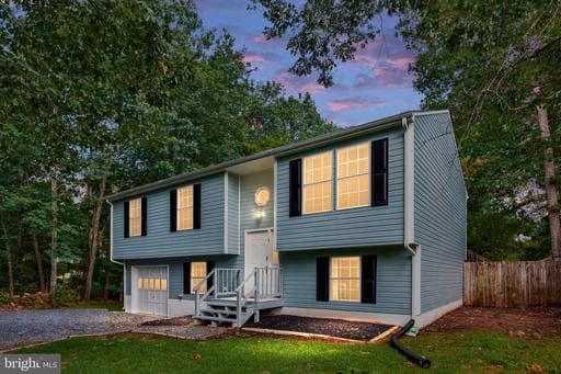 6 GLADE DRIVE - Photo 1
