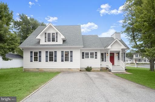 5222 SPRING AVENUE - Photo 1