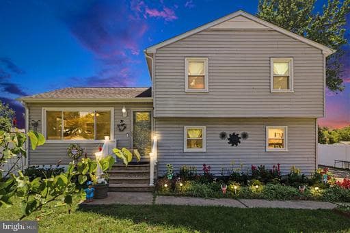 2603 MEADOW LANE - Photo 1