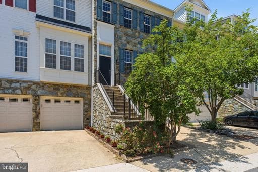111 LAKE COOK DRIVE