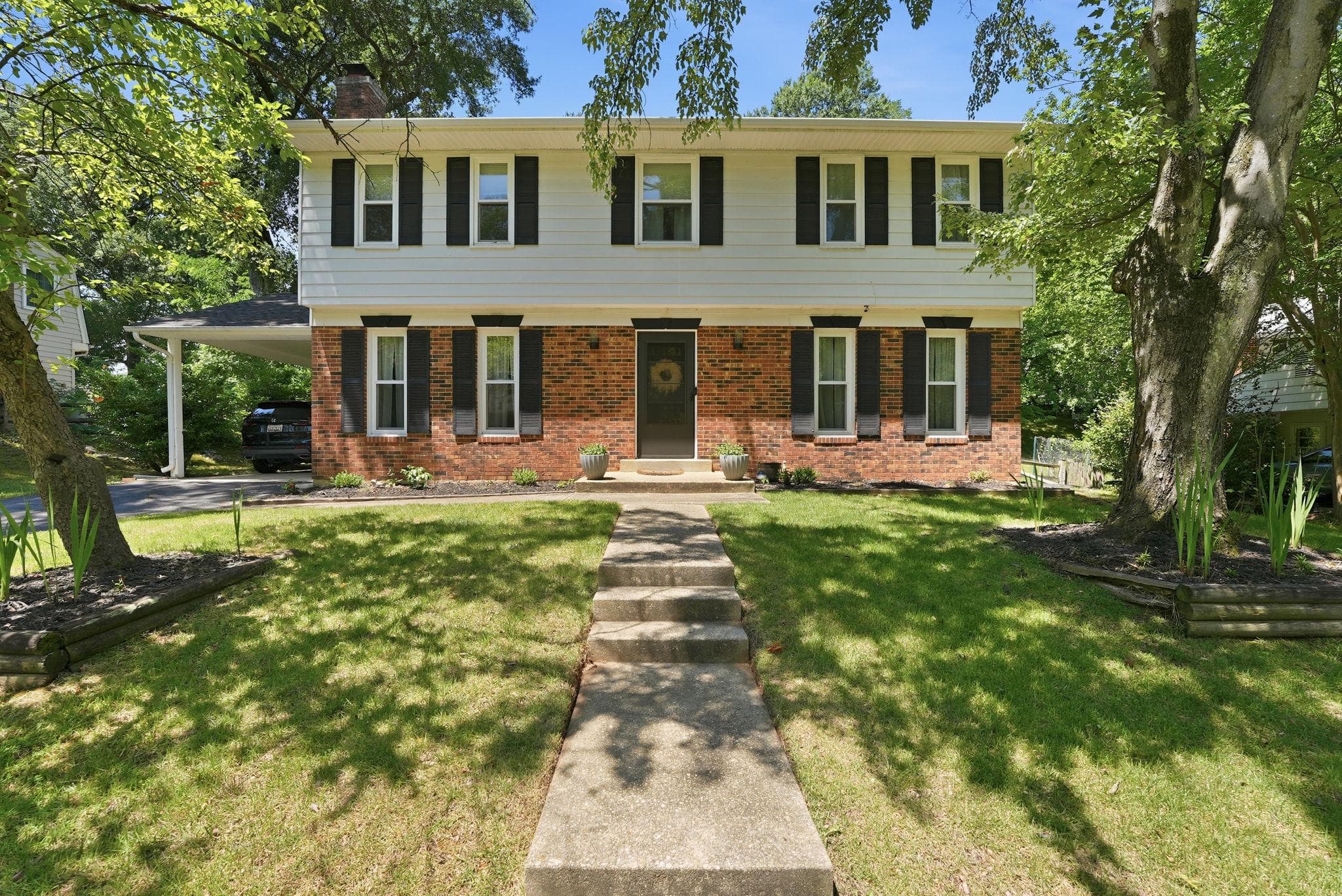 9205 Ivanhoe Rd, Fort Washington, MD 20744-6844, United States - Photo 1