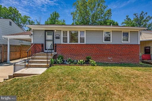 7219 Kidmore Ln, Lanham, MD 20706-1223, United States - Photo 1