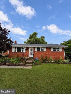 8619 20TH AVENUE - Photo 1