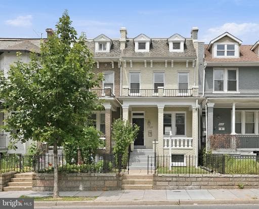 2320 NORTH CAPITOL STREET