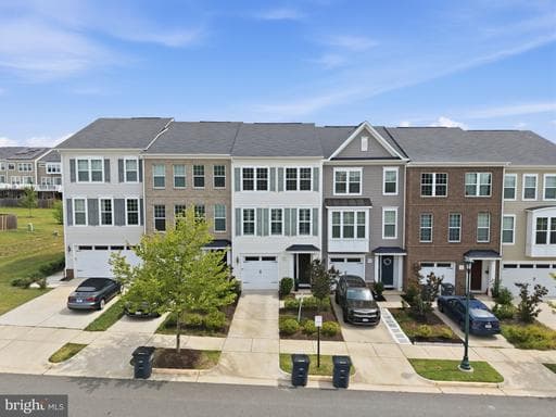439 FOXGLOVE WAY 103