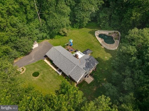 6521 WILSON ROAD - Photo 1
