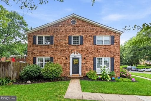 6850 Brian Michael Ct, Springfield, VA 22153-1007, United States - Photo 1