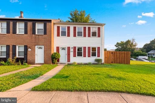 7600 WEDGEWOOD DRIVE - Photo 1