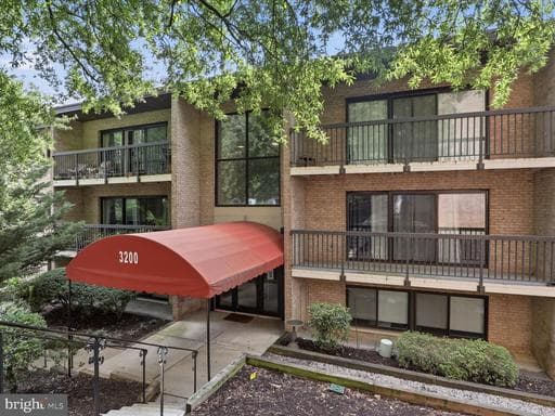 3200 S 28TH STREET 202