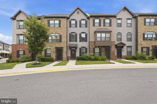 2764 VELOCITY ROAD