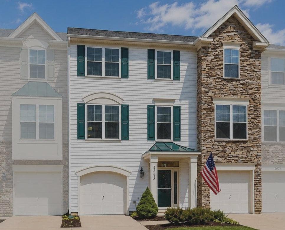 43518 Laidlow St, Chantilly, VA 20152-1765, United States - Photo 1