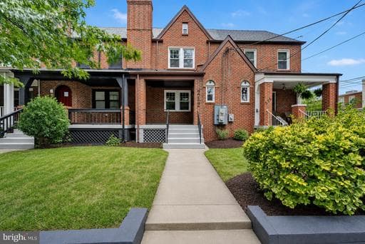 217 JEFFERSON STREET