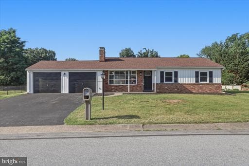 17519 STONE VALLEY DRIVE - Photo 1