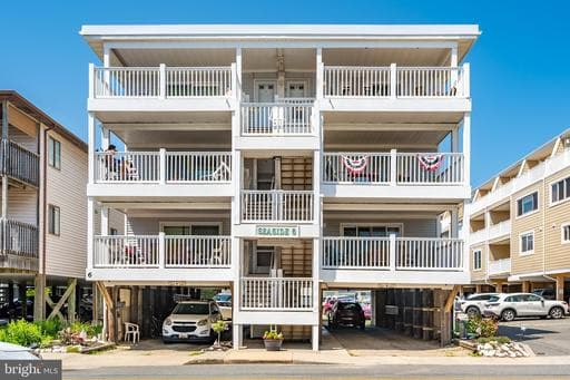 6 44TH STREET 6 - Photo 1