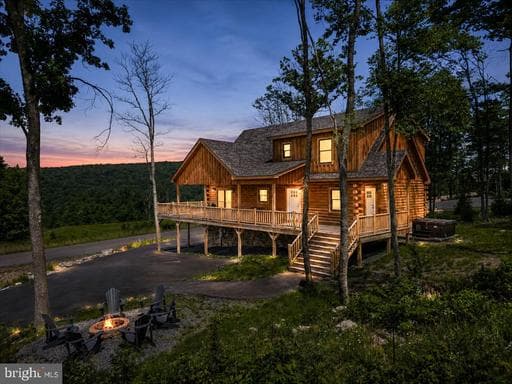 957 N CAMP ROAD - Photo 1