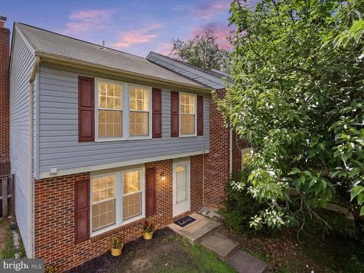 3601 WOODHAVEN COURT - Photo 1