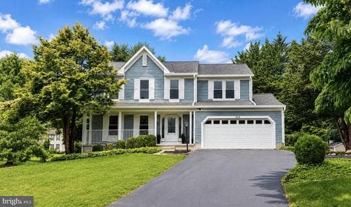 3218 PEDDICOAT COURT - Photo 1