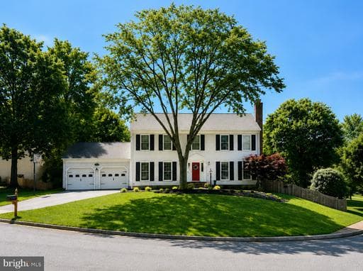 6207 MAPLE RUN COURT - Photo 1