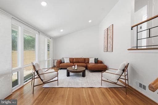 5617 HERSHEY LN,ALEXANDRIA,VA,22312,FAIRFAX