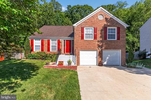 49 Clark Ln, Stafford, VA 22554-7719, United States