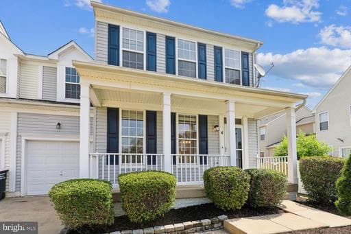 4 BARNUM DRIVE - Photo 1
