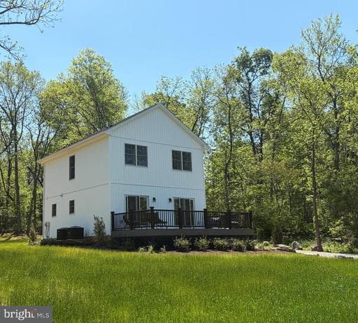 436 SUMMERVILLE ROAD - Photo 1