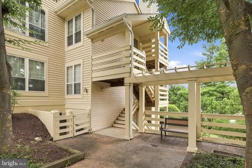 6605 JUPITER HILLS CIRCLE J