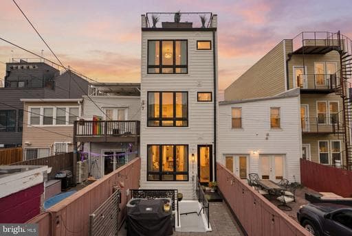 1216 I STREET B