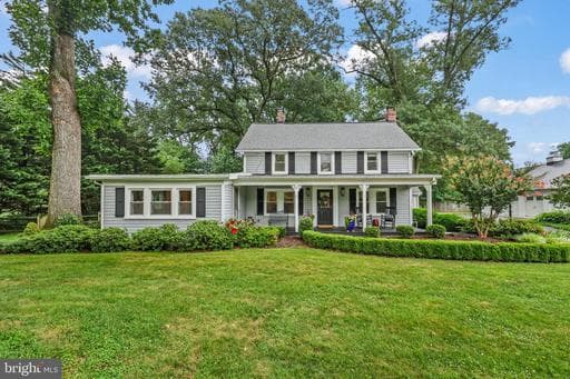 1229 RESTON AVENUE - Photo 1