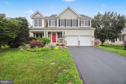 10592 Tattersall DR MANASSAS VA 20112