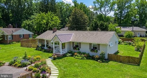 28567 HOLDEN ROAD - Photo 1