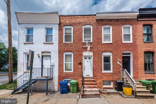 108 W HEATH STREET - Photo 1