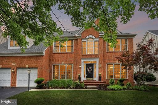42855 CHATELAIN CIRCLE - Photo 1