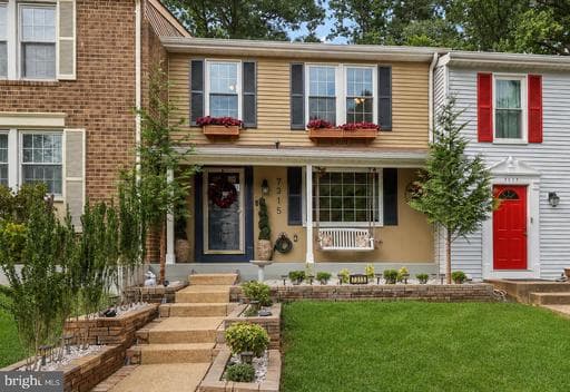 7315 GOLDEN HORSESHOE COURT
