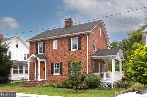 108 Morgan St, Winchester, VA 22601-3830, United States