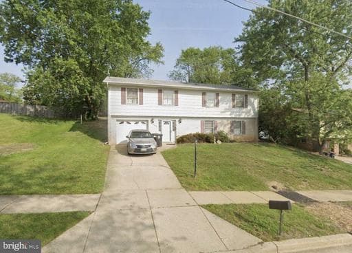 3010 MELISA DRIVE - Photo 1