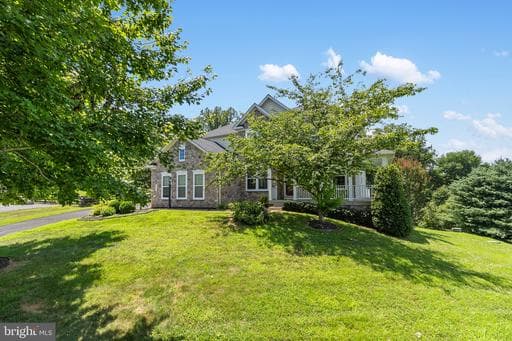 8091 SIDE HILL DRIVE - Photo 1