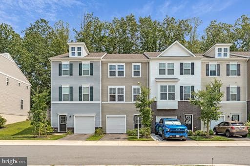 217 HUFF DRIVE - Photo 1