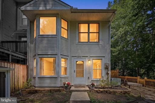 6015 CHESTNUT HOLLOW COURT - Photo 1