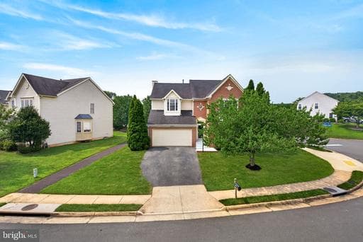 20585 TWELVE OAKS WAY