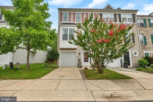 4115 APPLE LEAF COURT - Photo 1