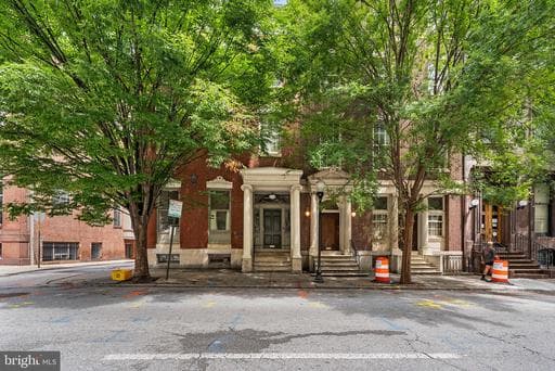 10 W MADISON STREET 31